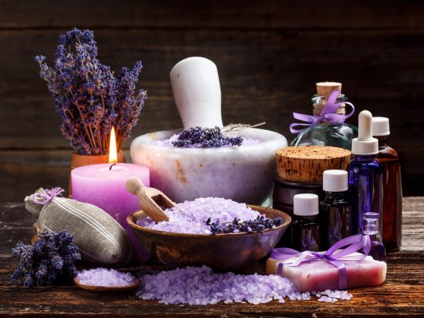 Aromatherapy-min
